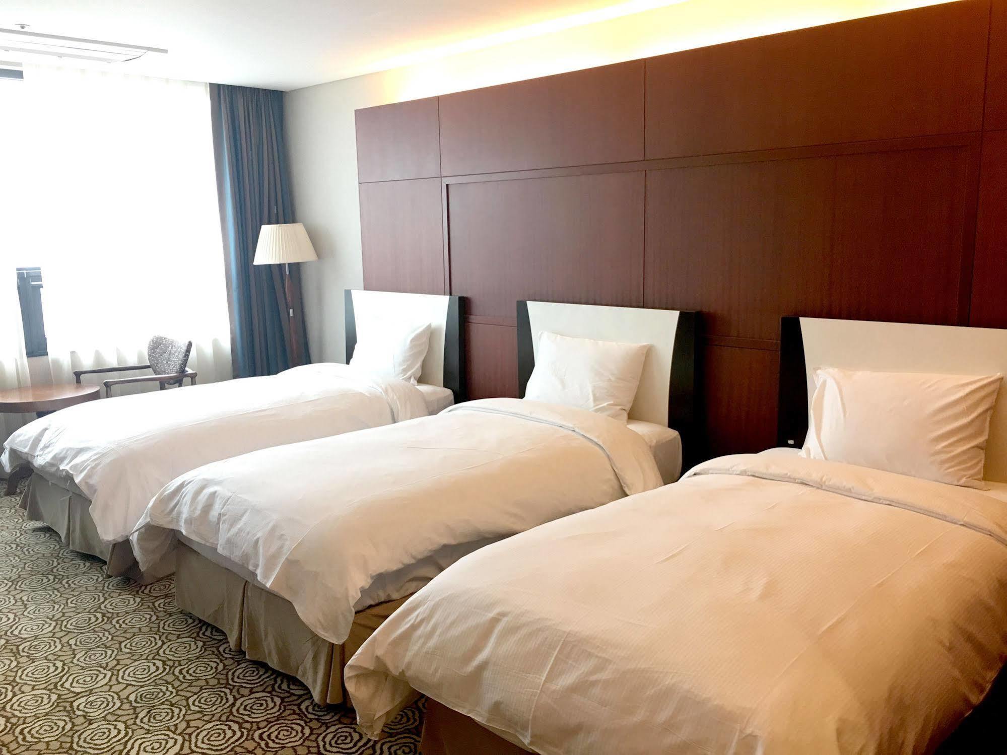 Yeoju Sun Valley Hotel מראה חיצוני תמונה