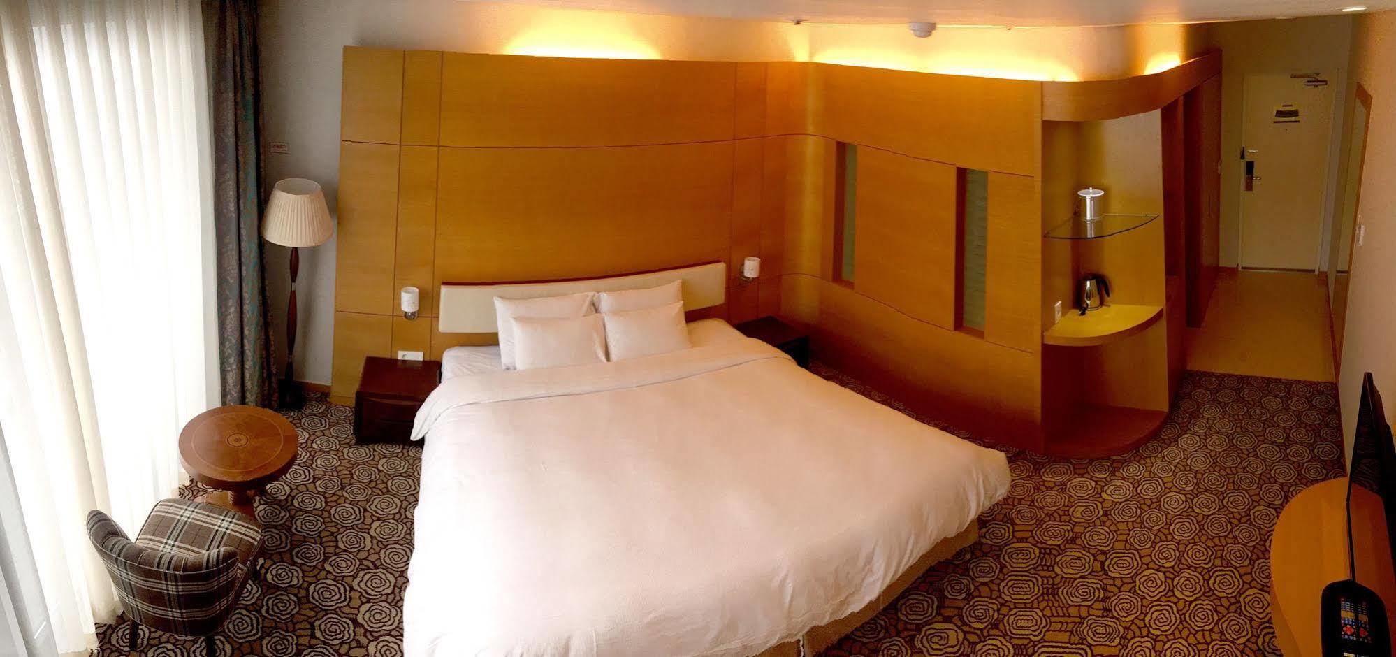 Yeoju Sun Valley Hotel מראה חיצוני תמונה