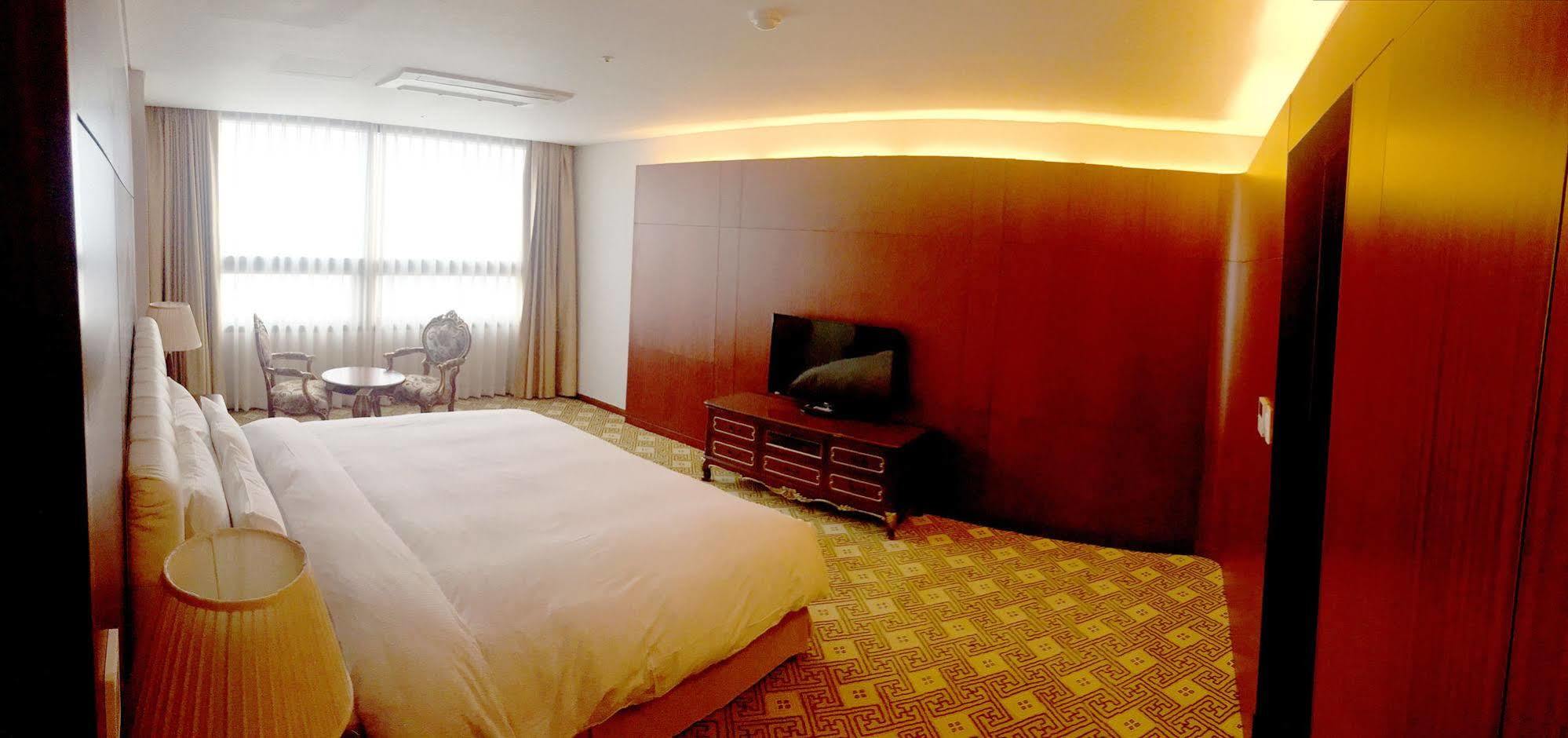 Yeoju Sun Valley Hotel מראה חיצוני תמונה