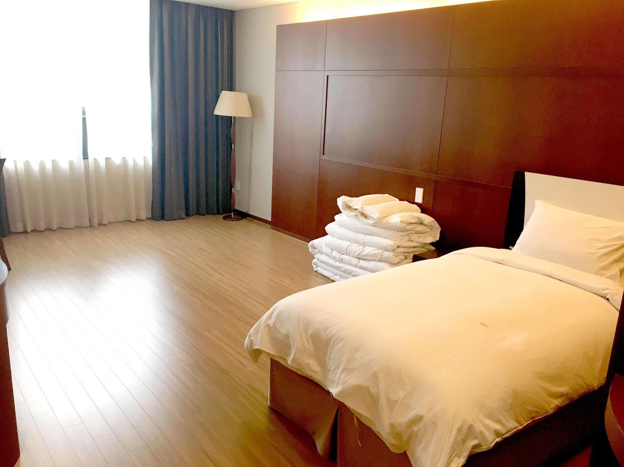 Yeoju Sun Valley Hotel מראה חיצוני תמונה