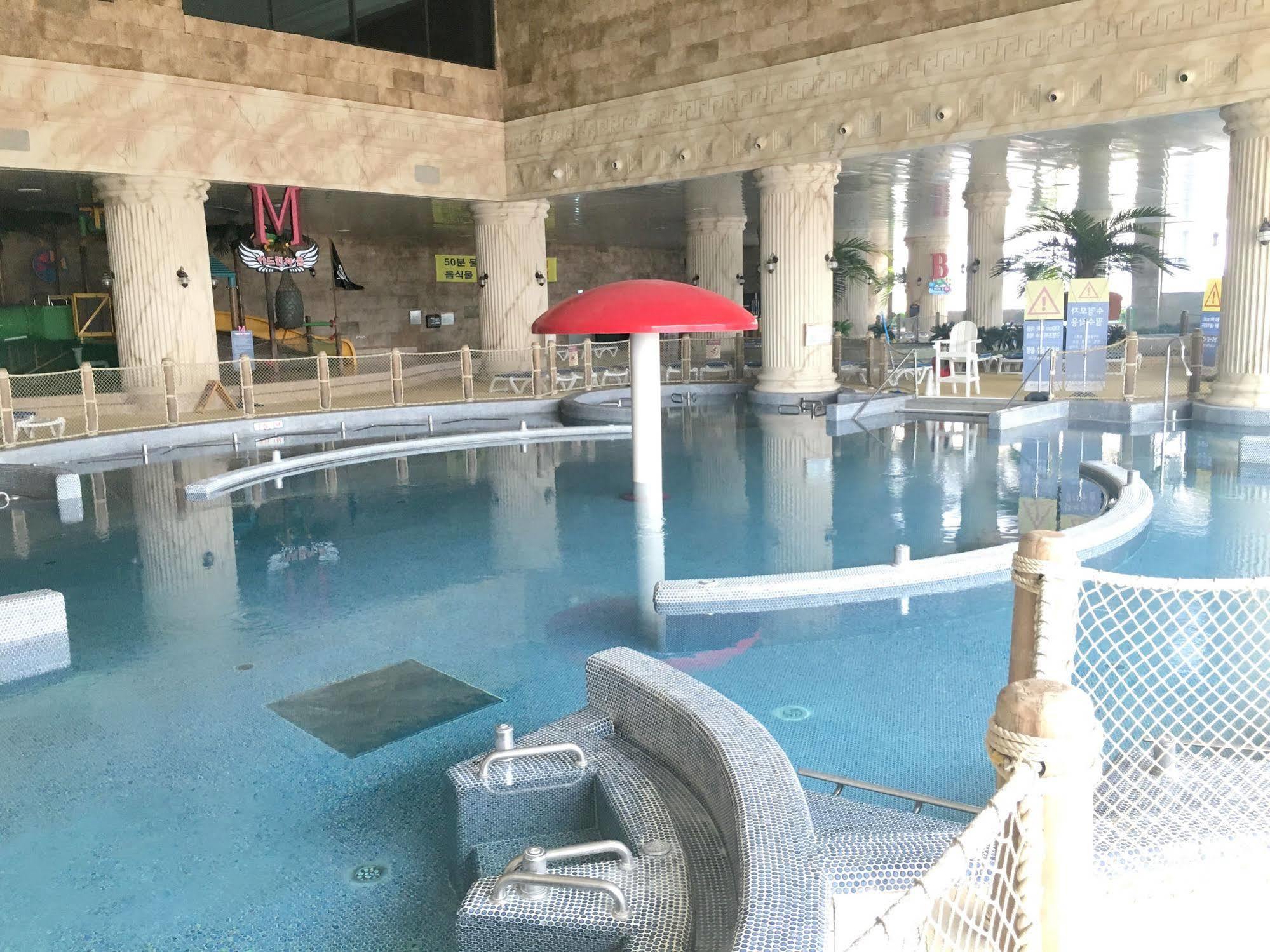 Yeoju Sun Valley Hotel מראה חיצוני תמונה